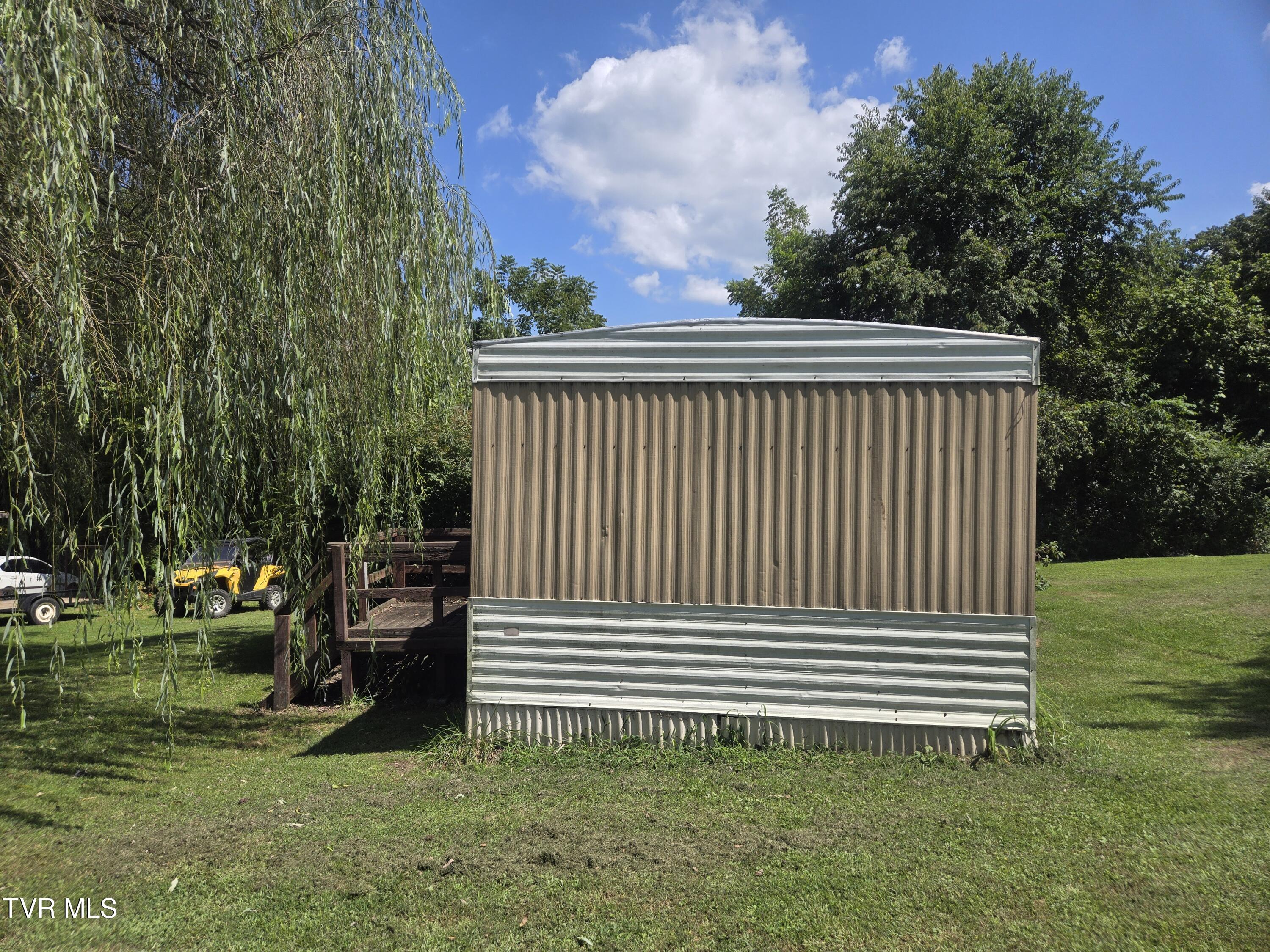 354 Mountain View Drive Hampton, TN 37658 - Photo 20 of 29 20240823_141958