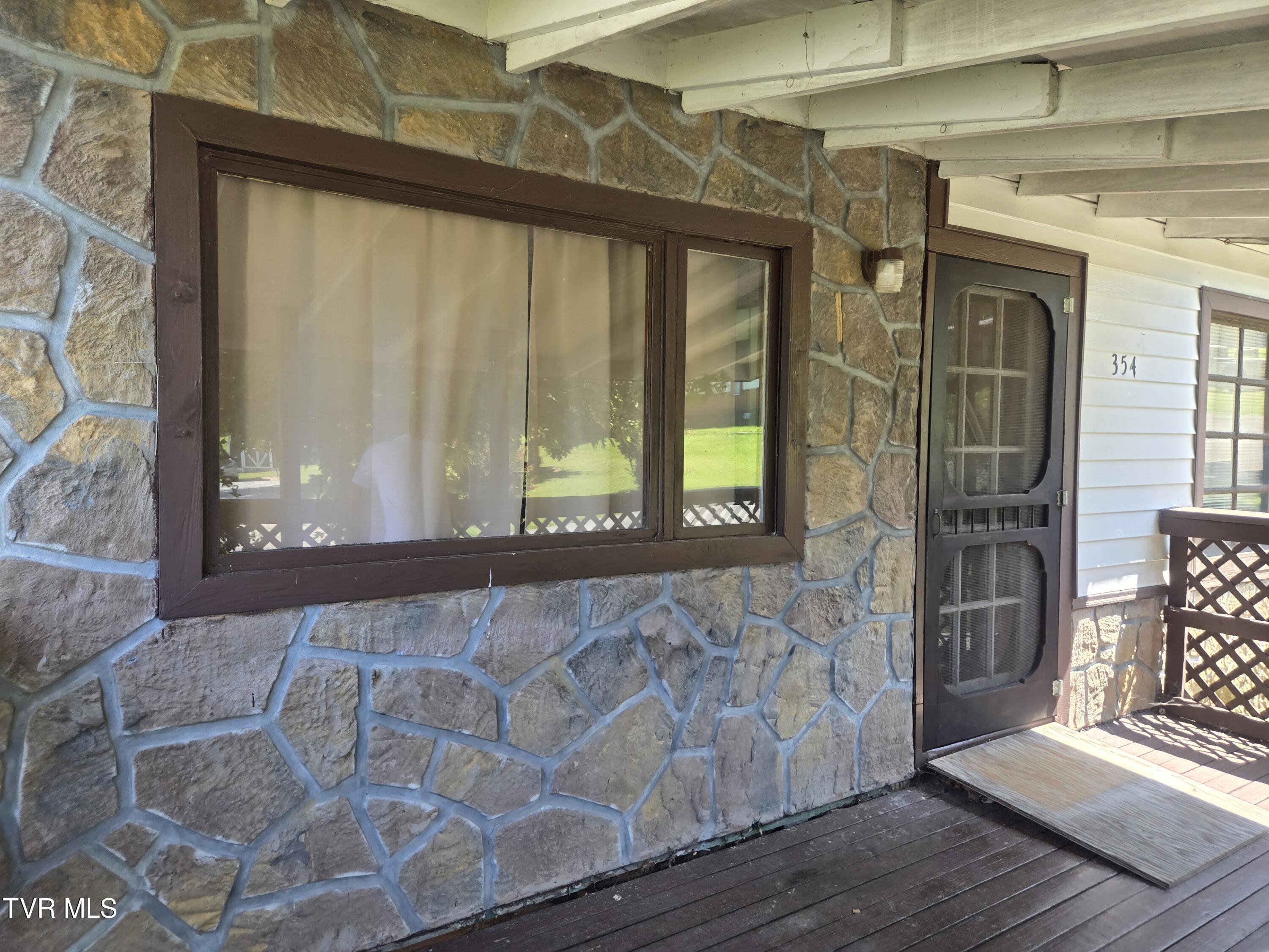 354 Mountain View Drive Hampton, TN 37658 - Photo 3 of 29 20240823_142313