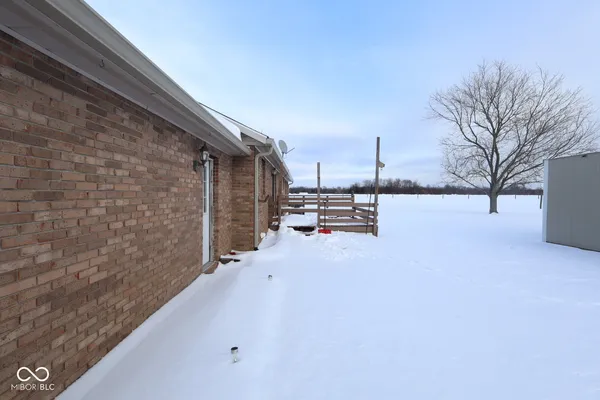 $324,900 | 6303 West New Bethel Road, Lexington, IN 47138