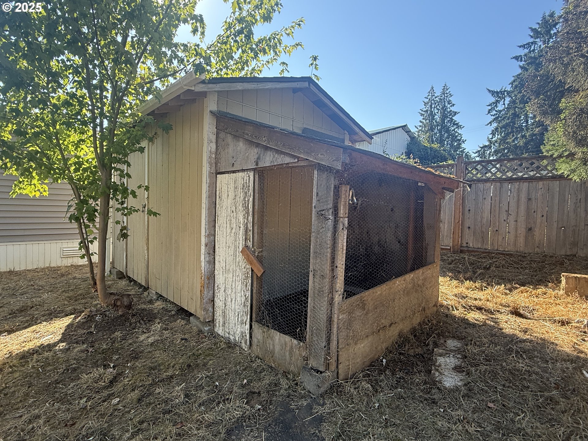 373 Hayhurst Road Yoncalla, OR 97499 - Photo 27 of 33