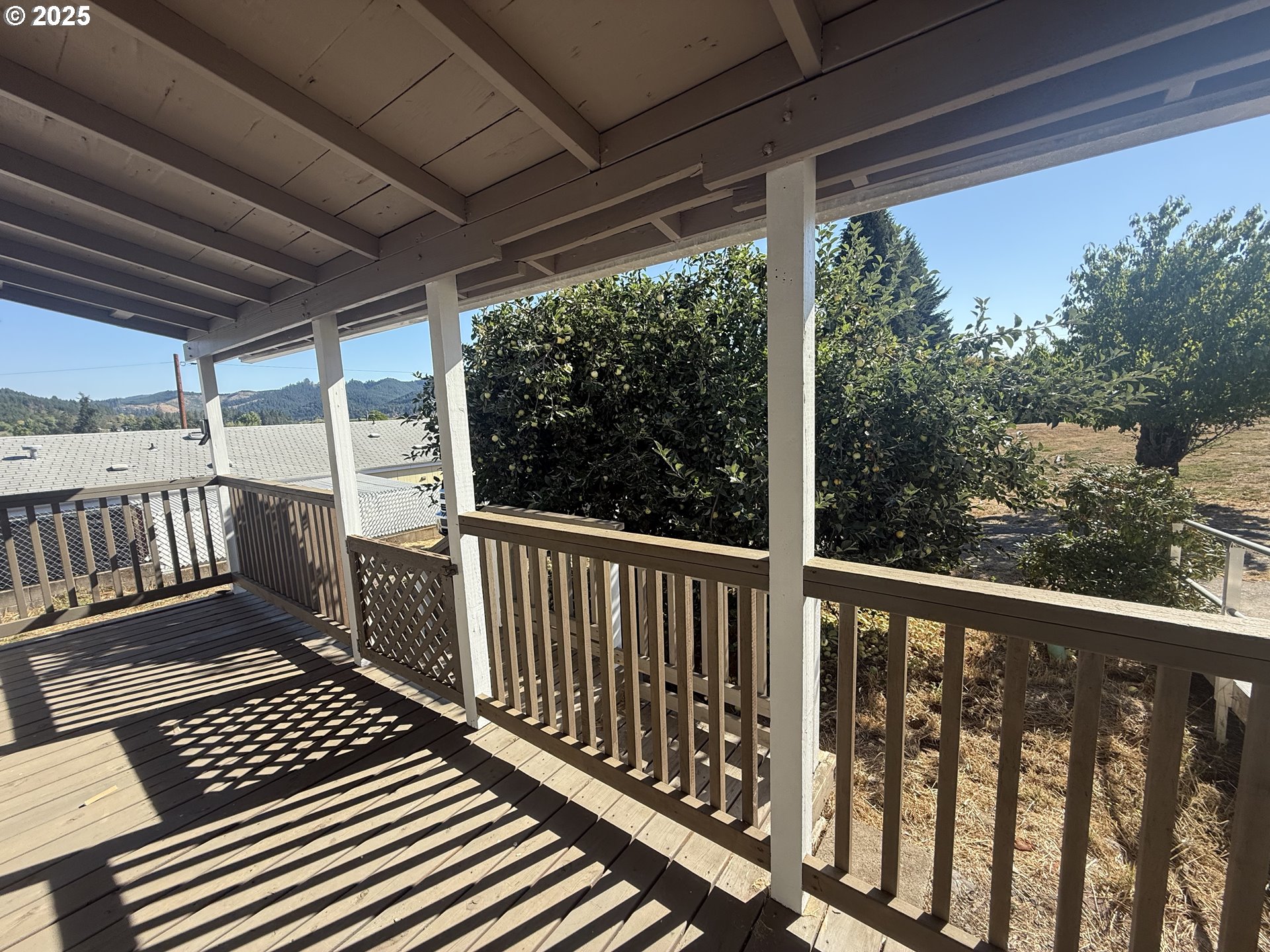 373 Hayhurst Road Yoncalla, OR 97499 - Photo 3 of 33 a view of city from a balcony