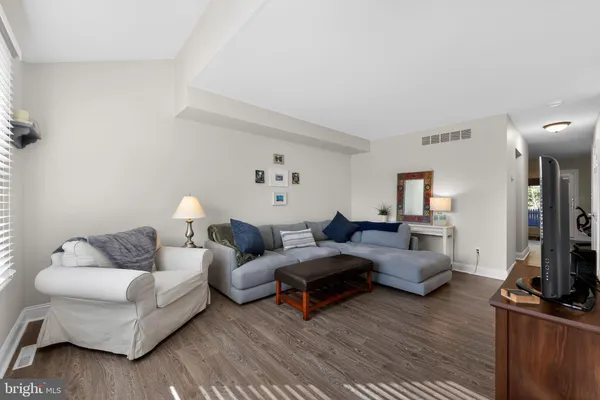 $1,895 | 4906 Catamaran Court, Wilmington, DE 19808