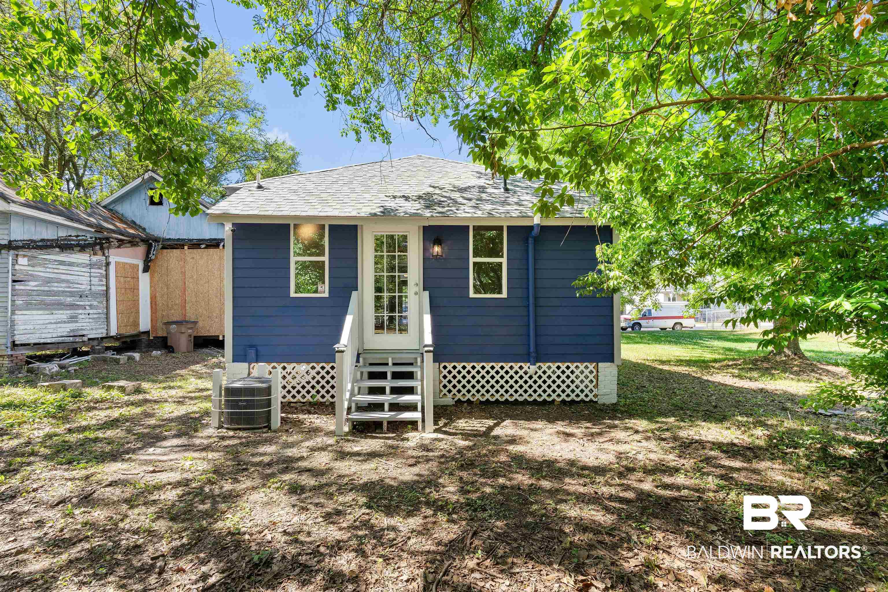 906 Texas Street Mobile, AL 36604 - Photo 24 of 25 Back Of Structure