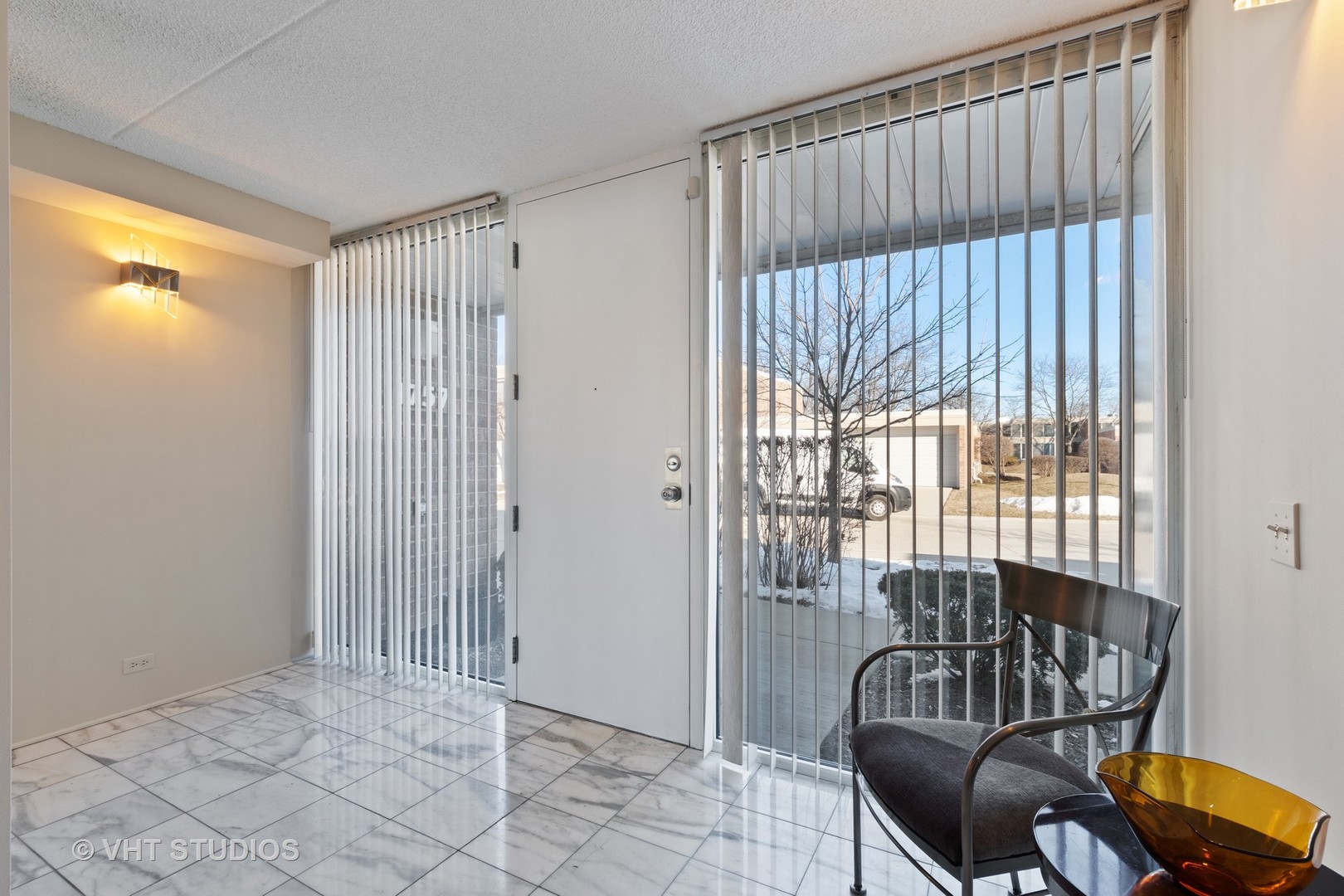 1757 Seton Road Northbrook, IL 60062 - Photo 2 of 22