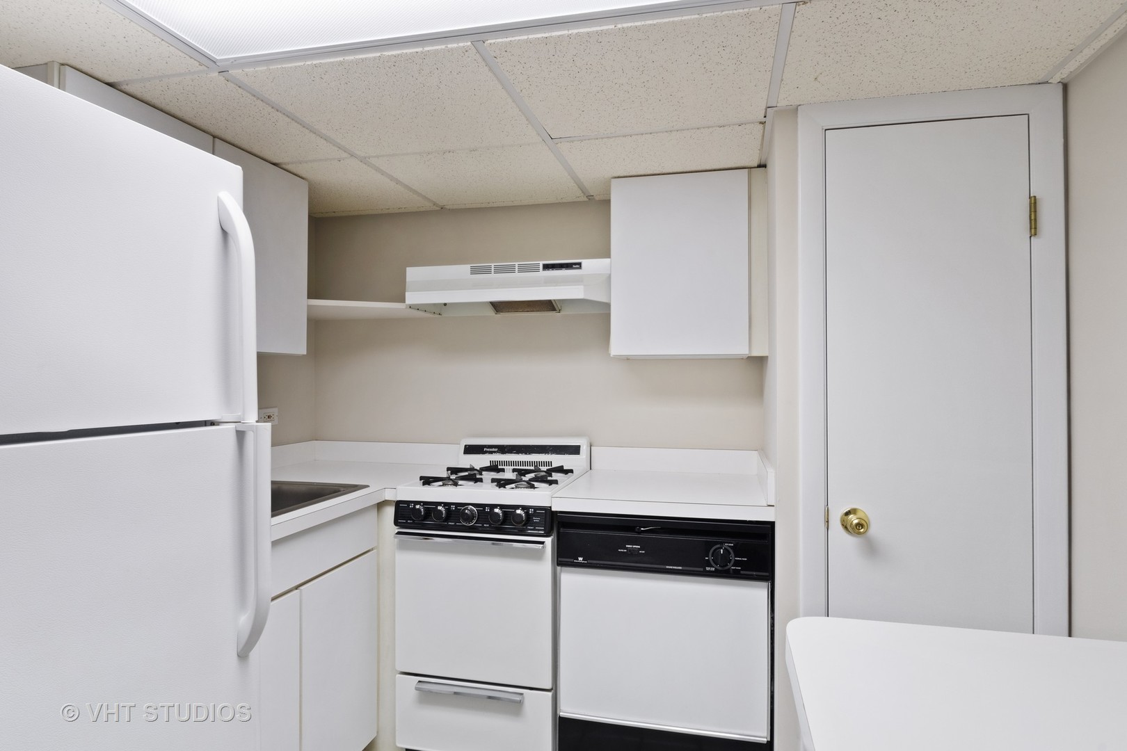 1757 Seton Road Northbrook, IL 60062 - Photo 17 of 22