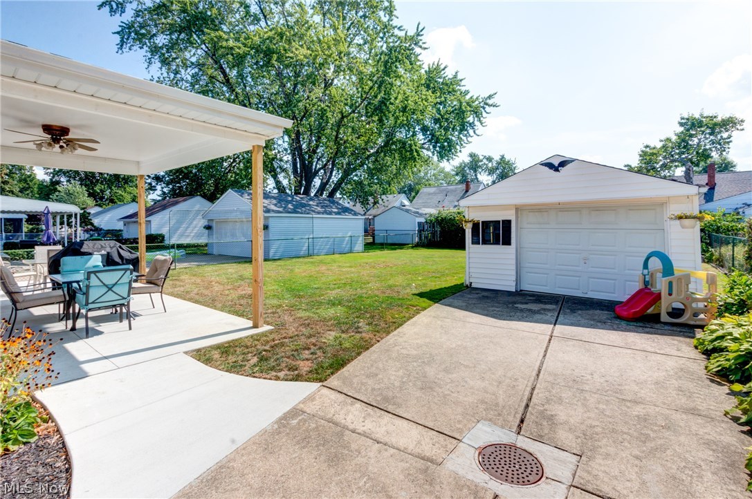 30048 Warren Road Wickliffe, OH 44092 - Photo 27 of 34 Gallery Image 27