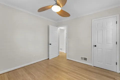 $499,900 | 513 Park Road, Rockville, MD 20850