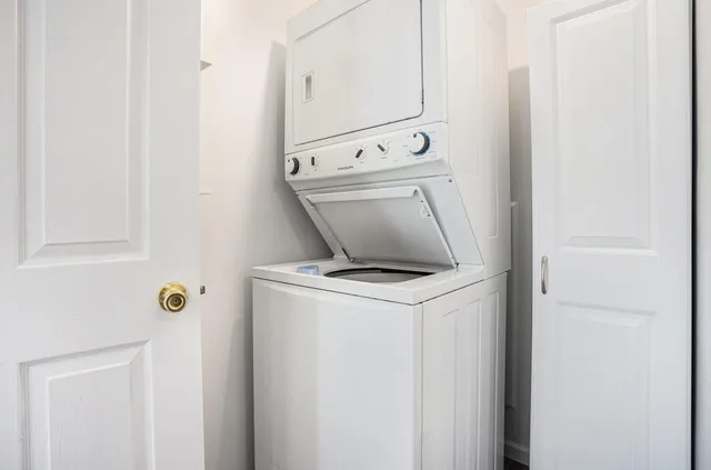 $219,900 | 1000 West Villas Drive, Vicksburg, MI 49097