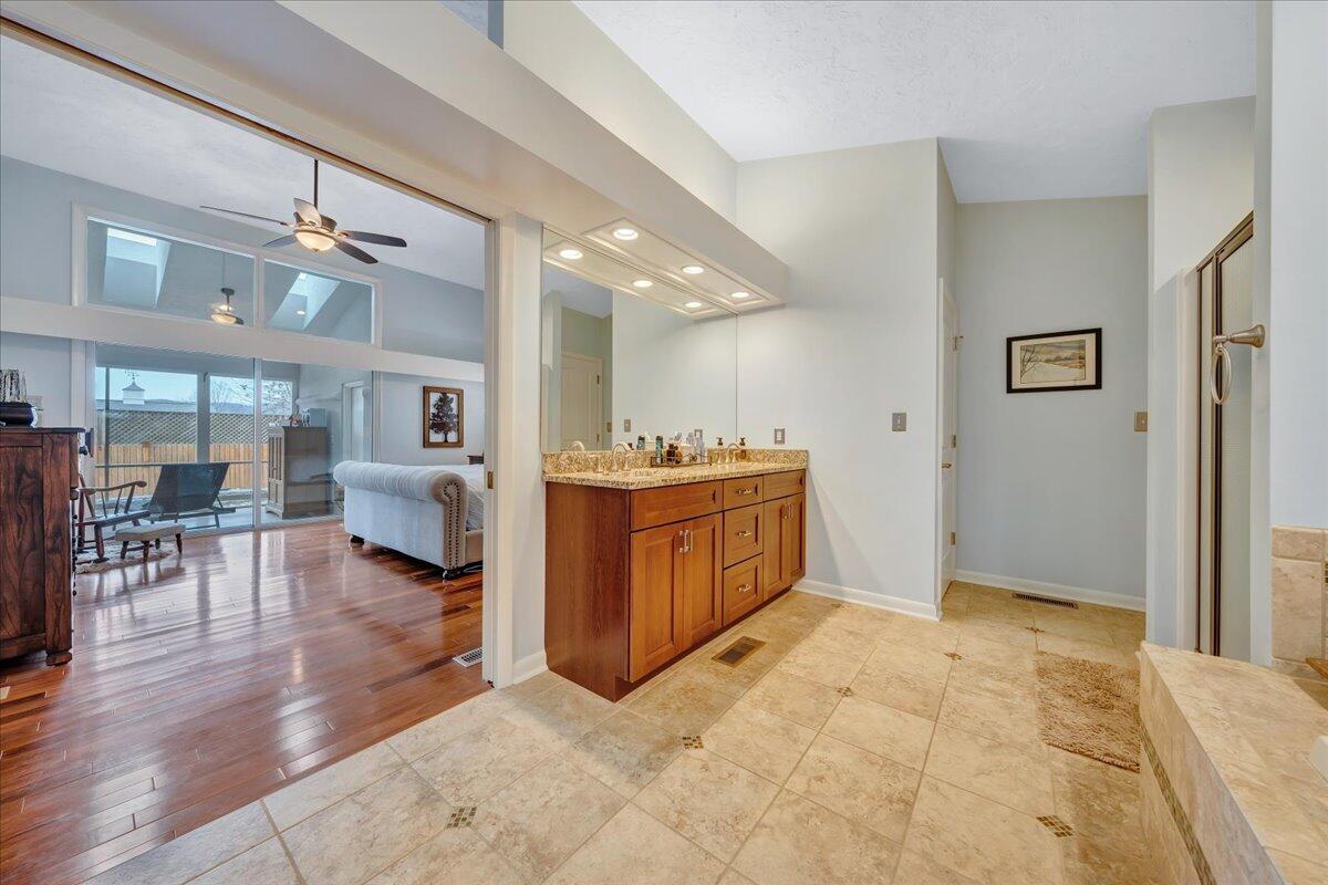 171 Queen Regent Court Blue Ridge, VA 24064 - Photo 20 of 51 Primary Bath Suite