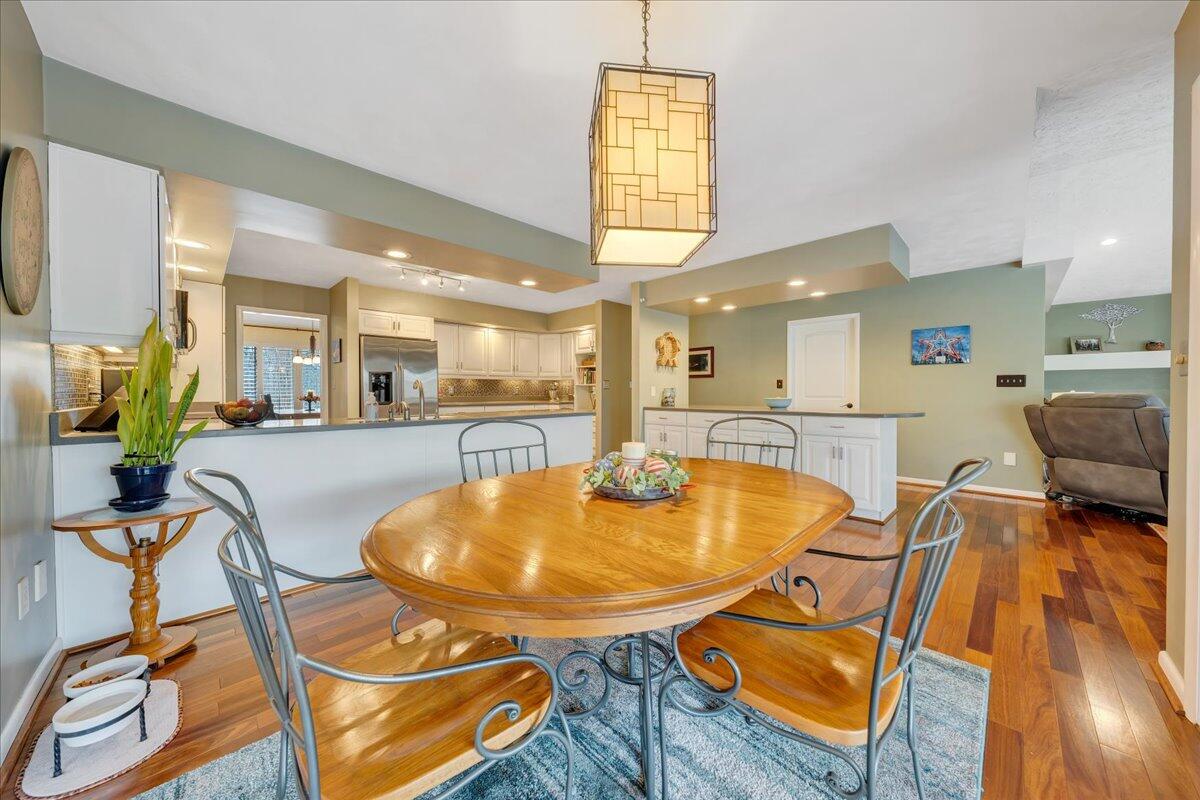 171 Queen Regent Court Blue Ridge, VA 24064 - Photo 26 of 51 Breakfast Room 2