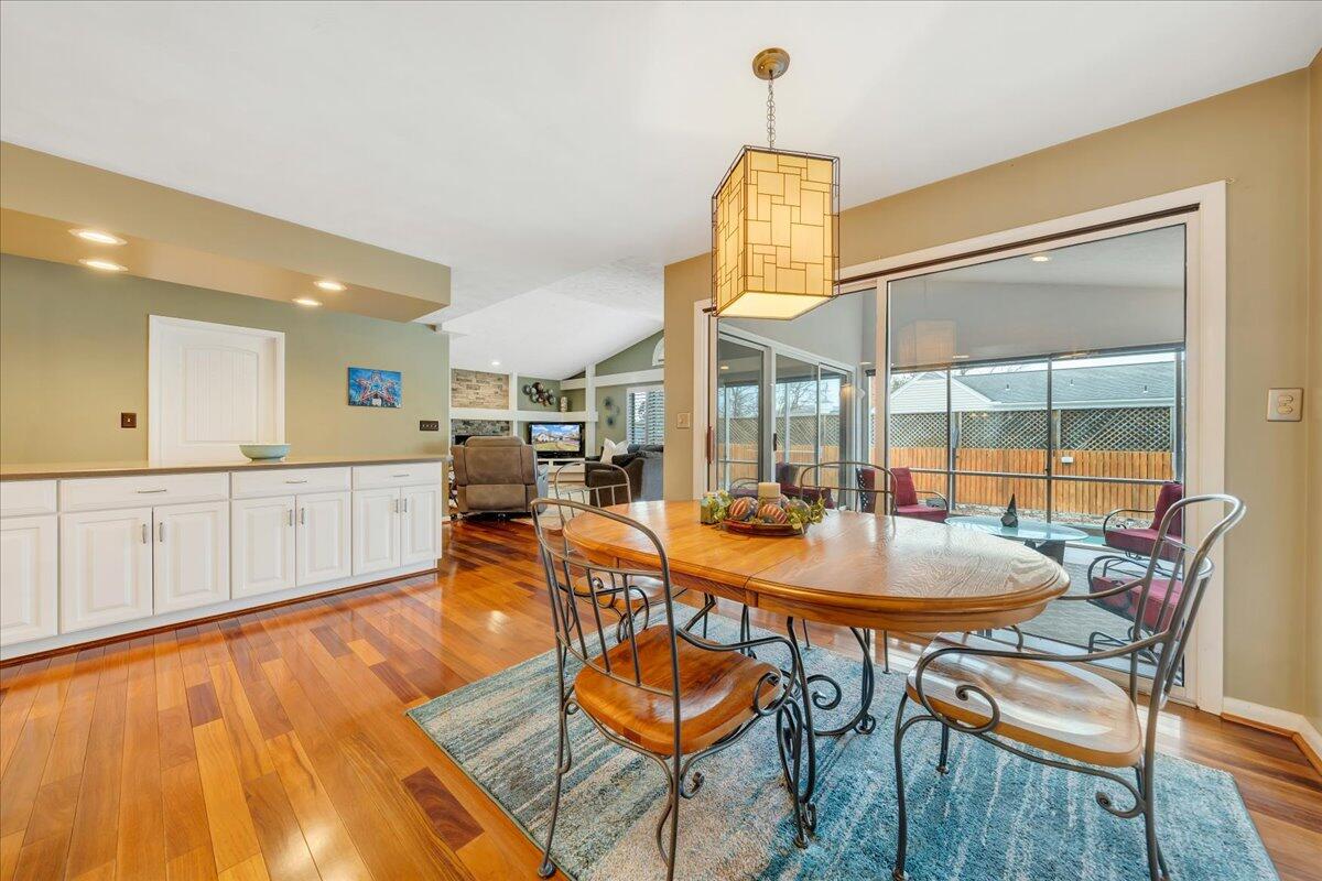 171 Queen Regent Court Blue Ridge, VA 24064 - Photo 27 of 51 Breakfast Room to Family Room