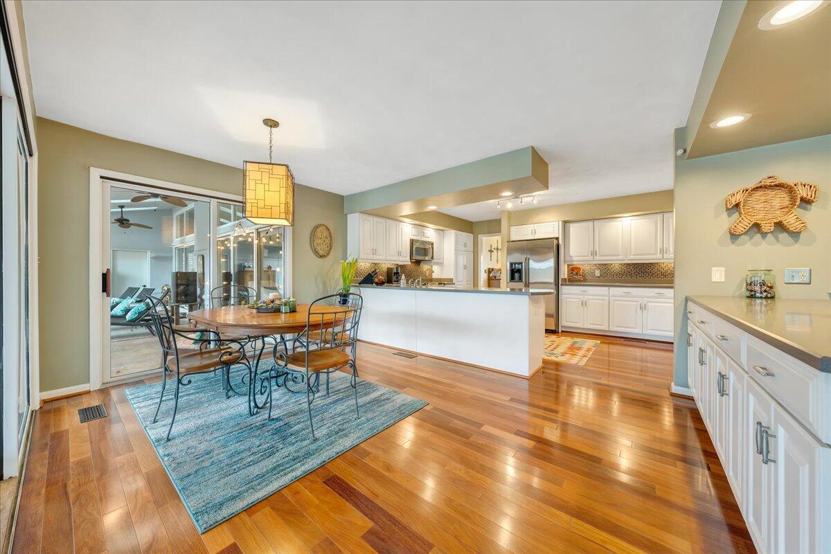 171 Queen Regent Court Blue Ridge, VA 24064 - Photo 28 of 51 Breakfast Room to Kitchen