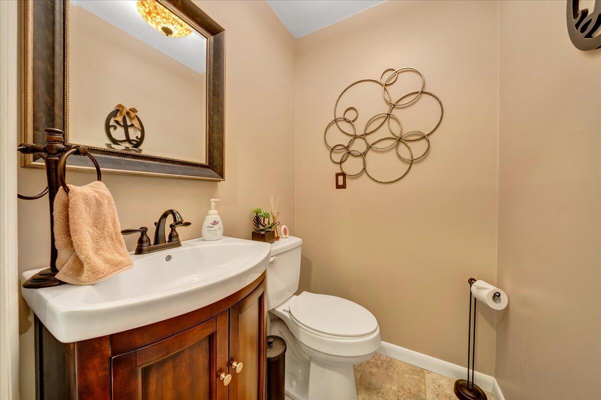 171 Queen Regent Court Blue Ridge, VA 24064 - Photo 33 of 51 Guest Half Bath