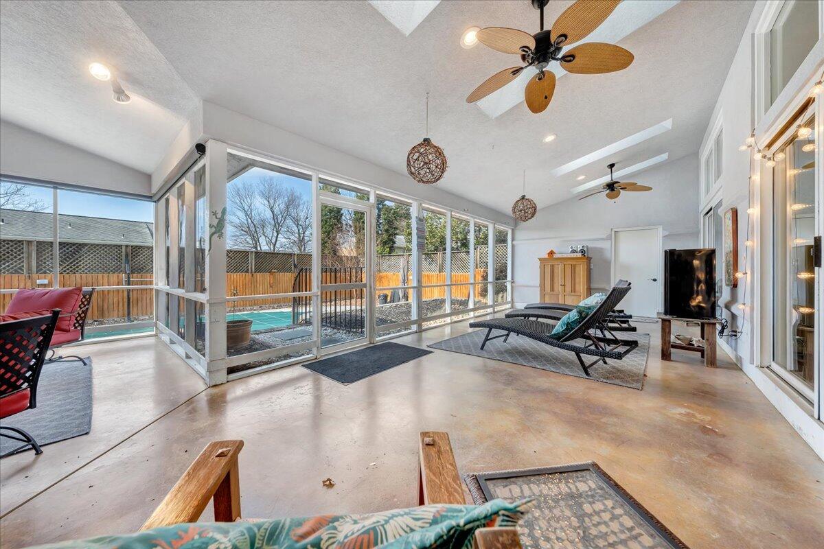171 Queen Regent Court Blue Ridge, VA 24064 - Photo 9 of 51 Screened Porch 1