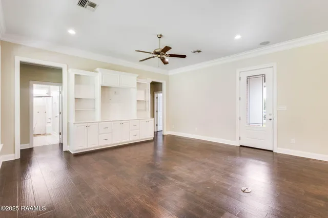 $360,000 | 170 Noah's Ark Boulevard, Cankton, LA 70584