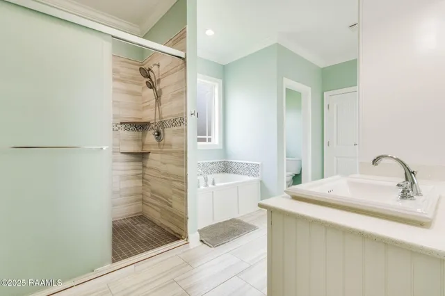 $360,000 | 170 Noah's Ark Boulevard, Cankton, LA 70584