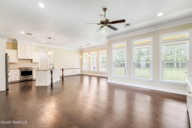 $360,000 | 170 Noah's Ark Boulevard, Cankton, LA 70584