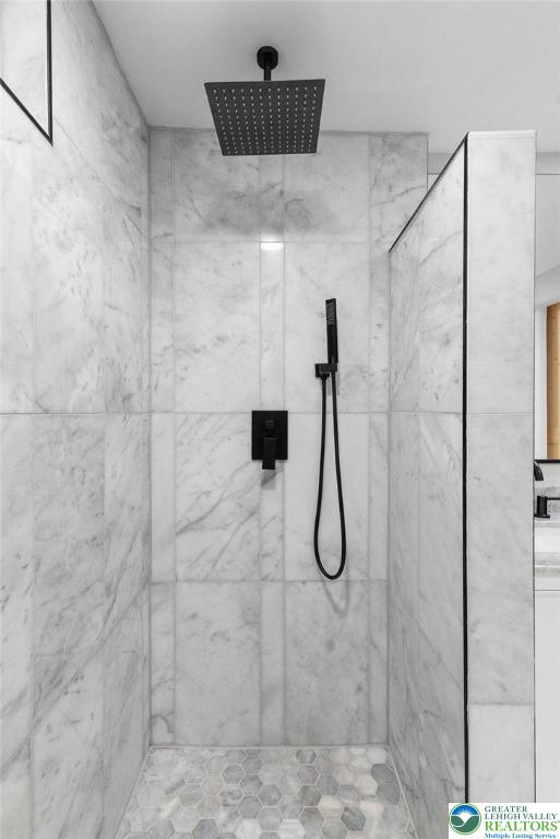 2007 Springtown Hill Road Hellertown, PA 18055 - Photo 50 of 100 MARBLE SHOWER