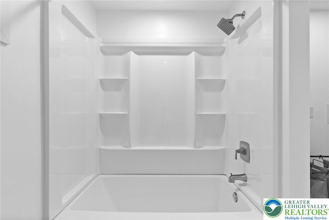 2007 Springtown Hill Road Hellertown, PA 18055 - Photo 67 of 100 Lower Level Full Bathroom