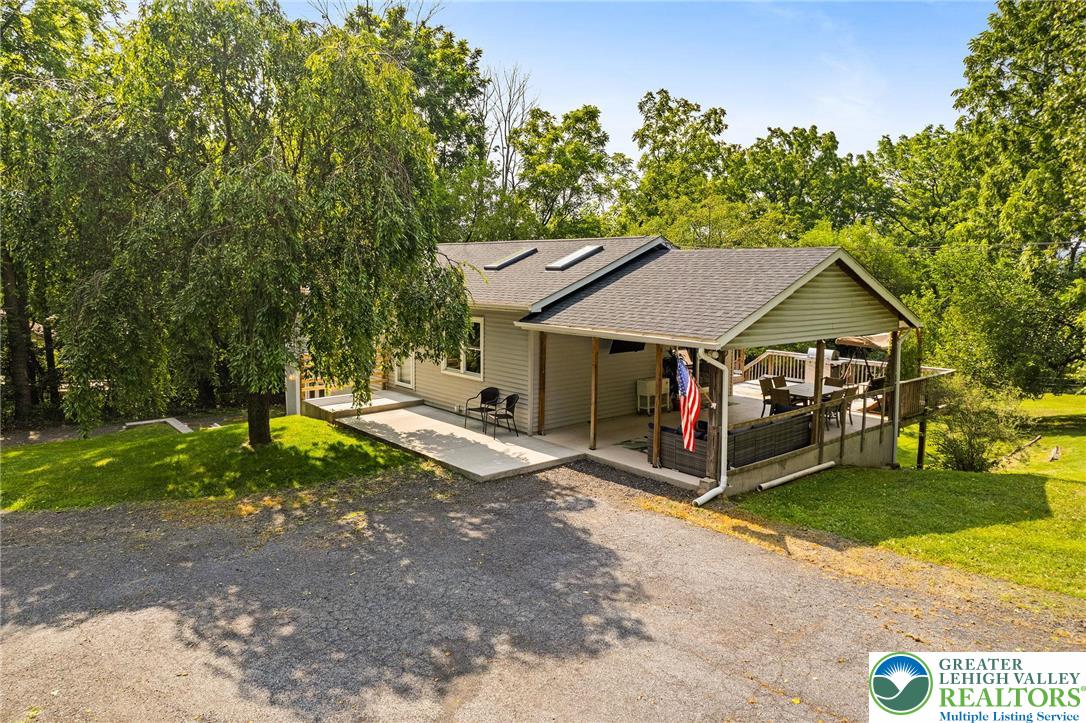 2007 Springtown Hill Road Hellertown, PA 18055 - Photo 9 of 100