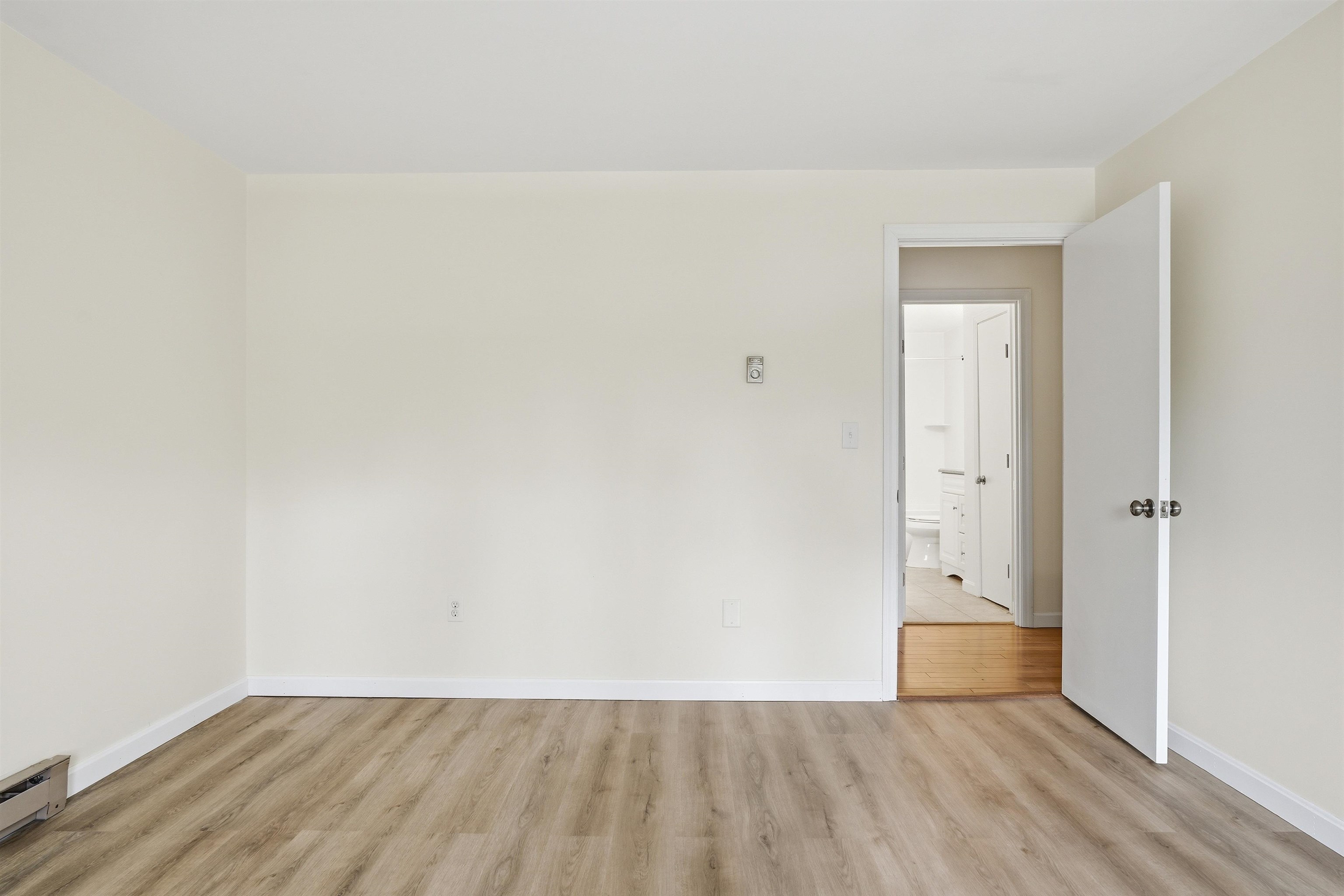 4 Linda Lane, Unit 5 Stratham, NH 03885 - Photo 15 of 28