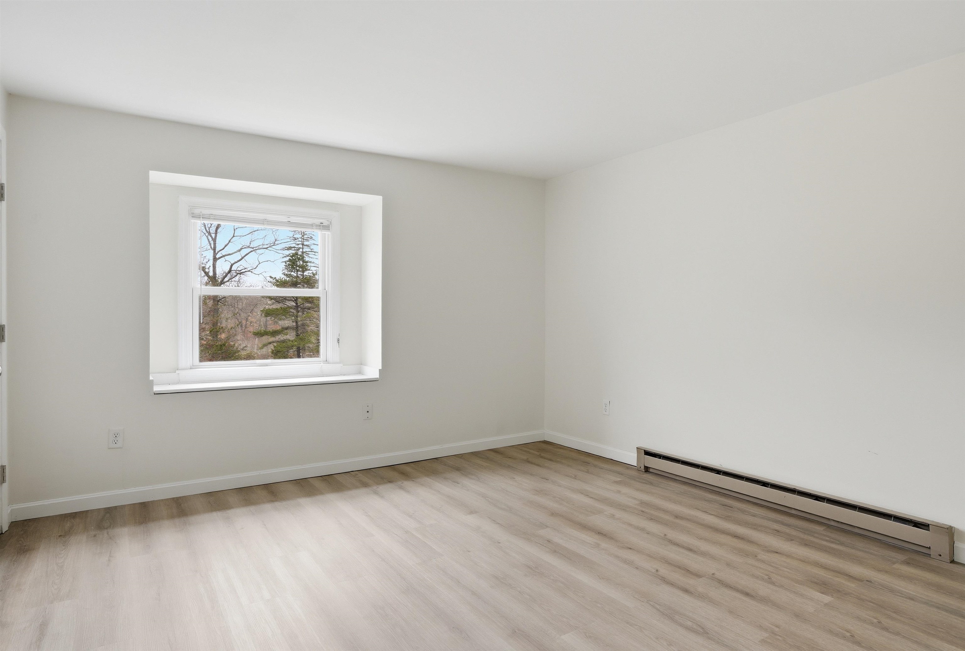 4 Linda Lane, Unit 5 Stratham, NH 03885 - Photo 16 of 28