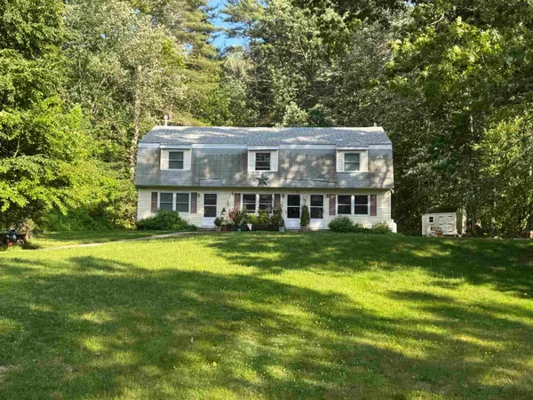 $2,150 | 4 Linda Lane, Unit 5, Stratham, NH 03885