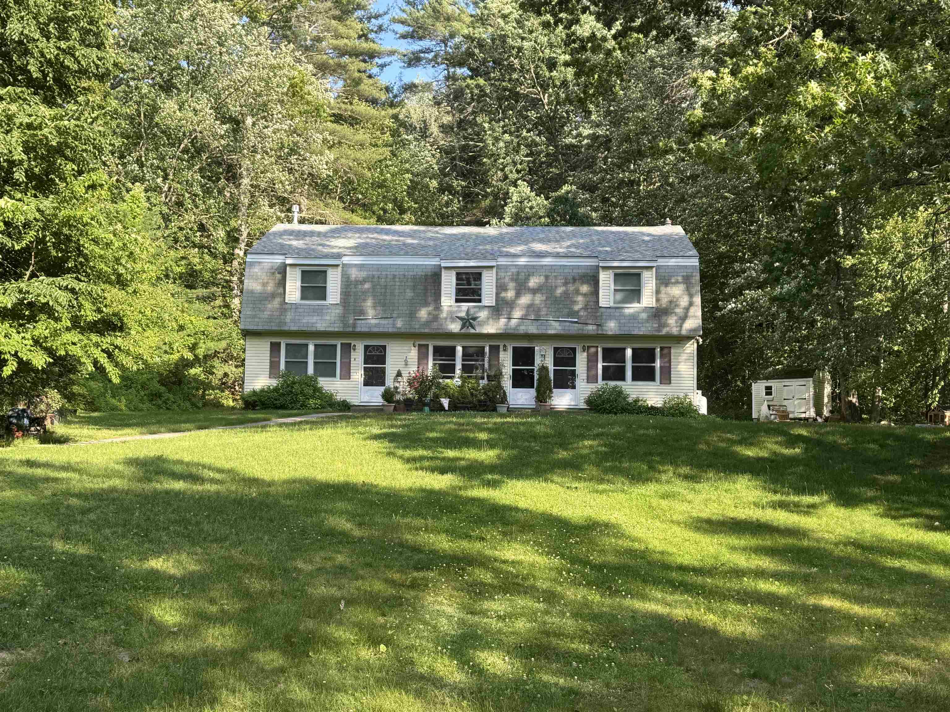 4 Linda Lane, Unit 5 Stratham, NH 03885 - Photo 3 of 28