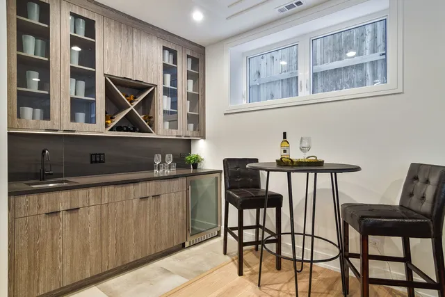 $1,299,000 | 5620 North Francisco Avenue, Chicago, IL 60659