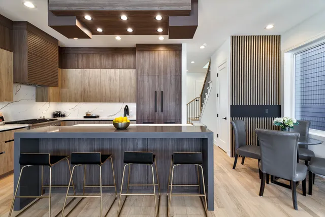 $1,299,000 | 5620 North Francisco Avenue, Chicago, IL 60659