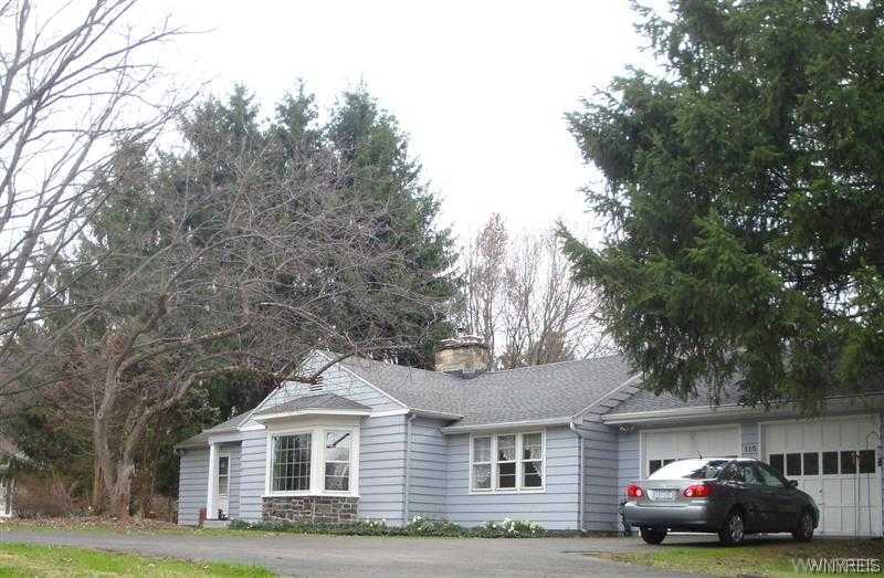 115 Girdle Road East Aurora, NY 14052 - Photo 1 of 1 Exterior Front