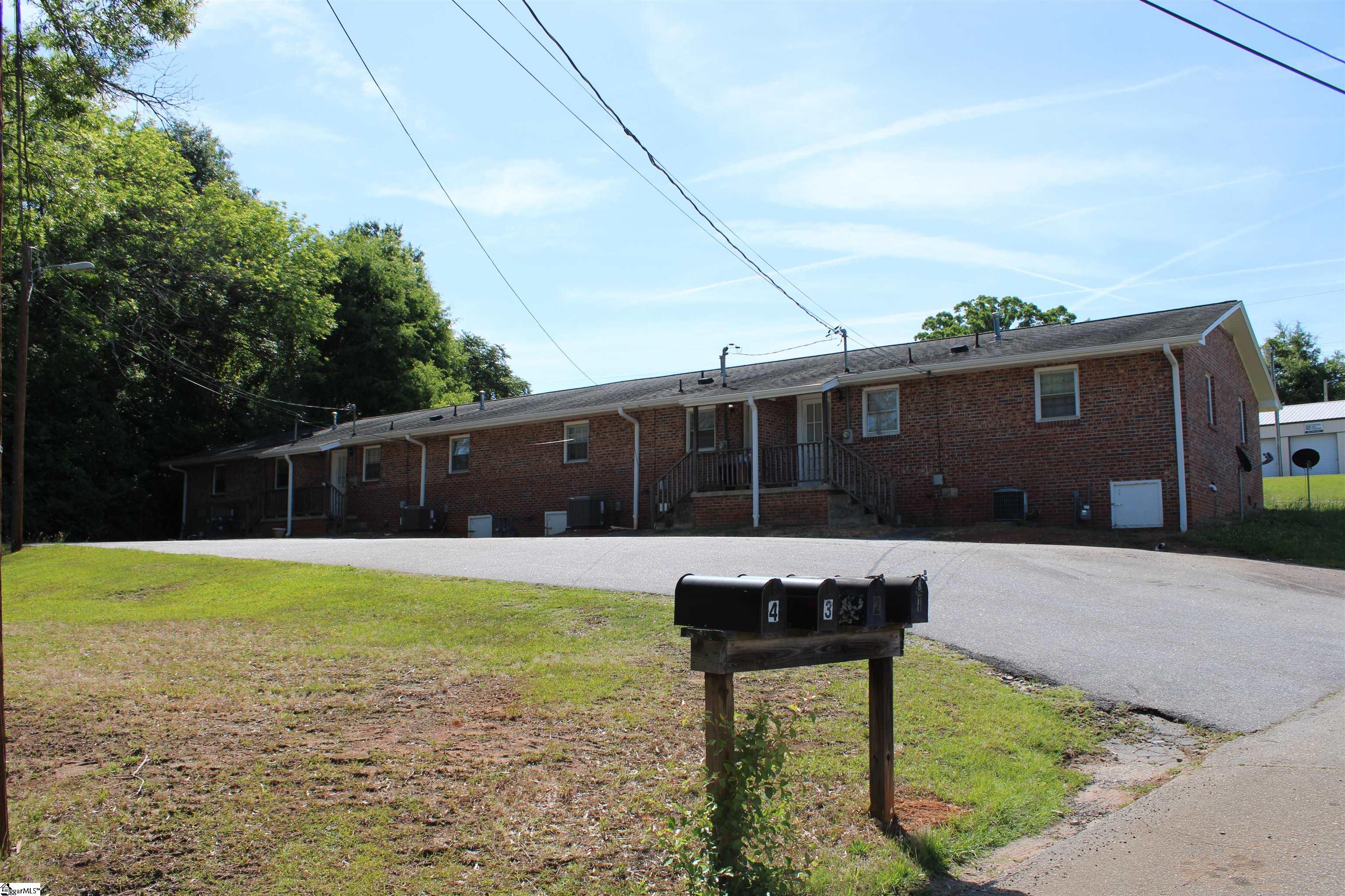 117 Bryant Street Central, SC 29630 - Photo 3 of 9