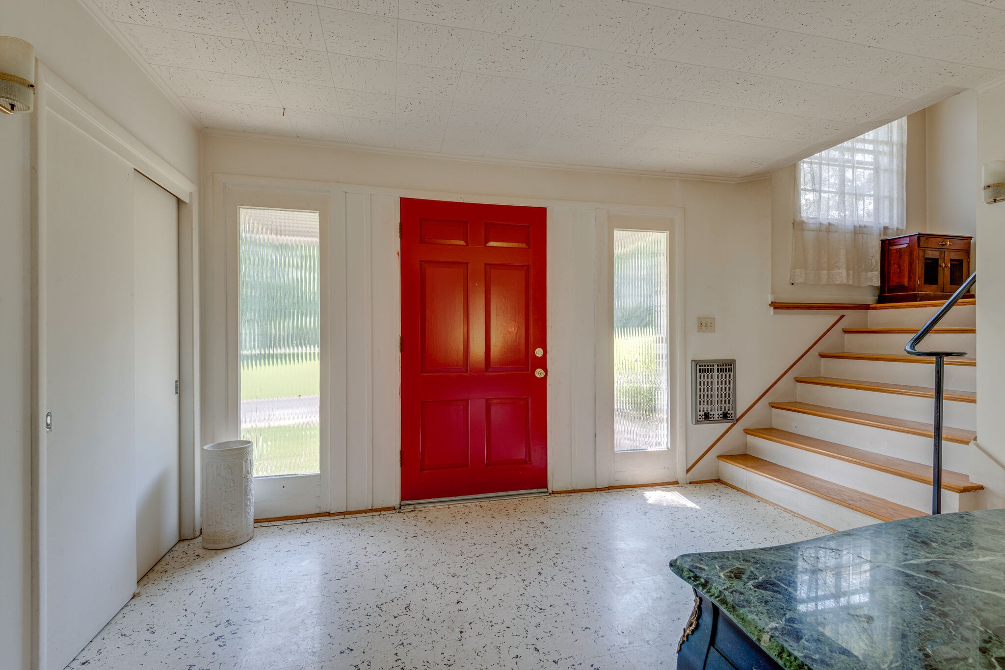 721 Spring Street Charlotte, TN 37036 - Photo 6 of 49 Gallery Image 6