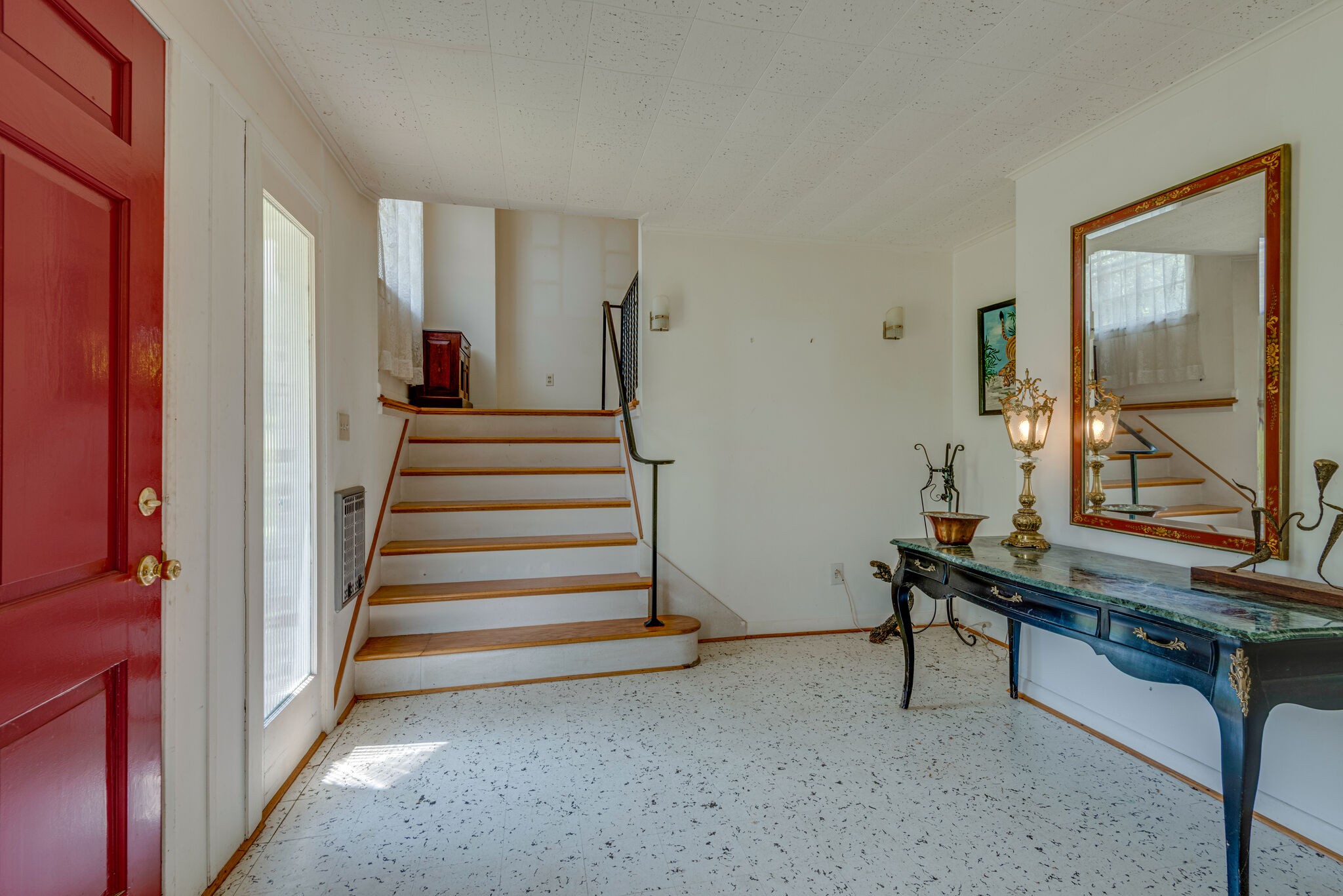 721 Spring Street Charlotte, TN 37036 - Photo 7 of 49 Gallery Image 7