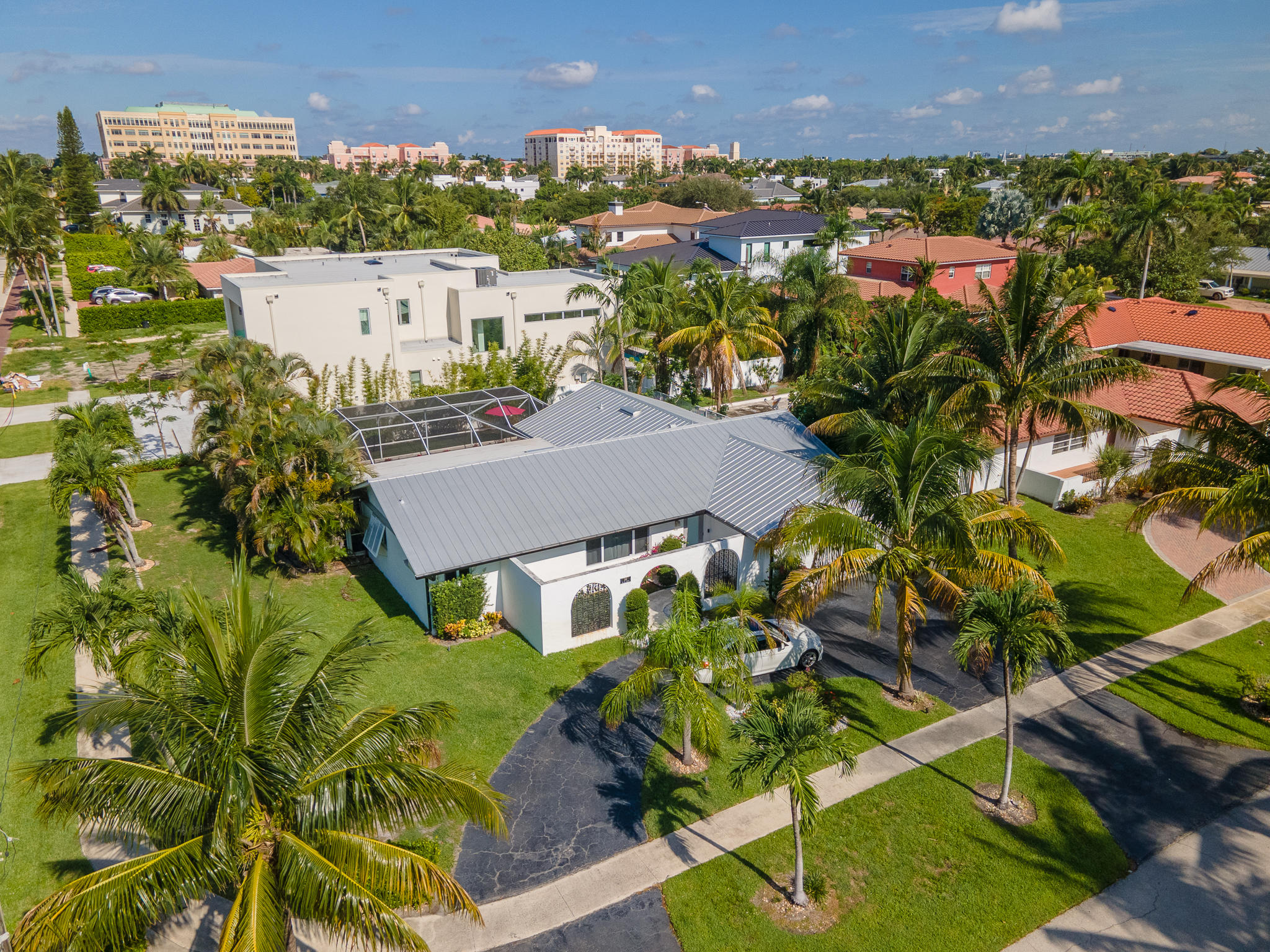 201 Northeast 4th Avenue Boca Raton, FL 33432 - Photo 3 of 14 Corner lot