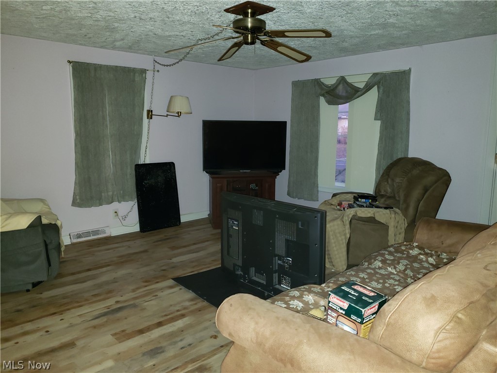 785 Bowhall Road Painesville, OH 44077 - Photo 7 of 21 Gallery Image 7