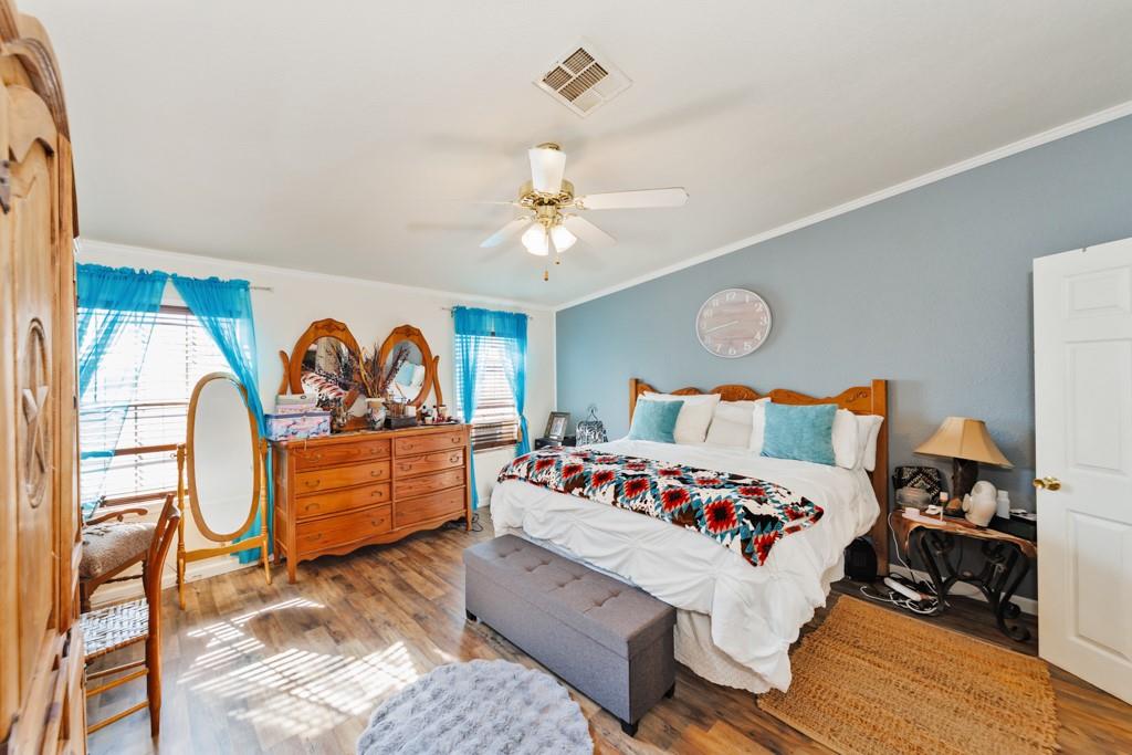 474 Hanging Tree Road Bowie, TX 76230 - Photo 13 of 27