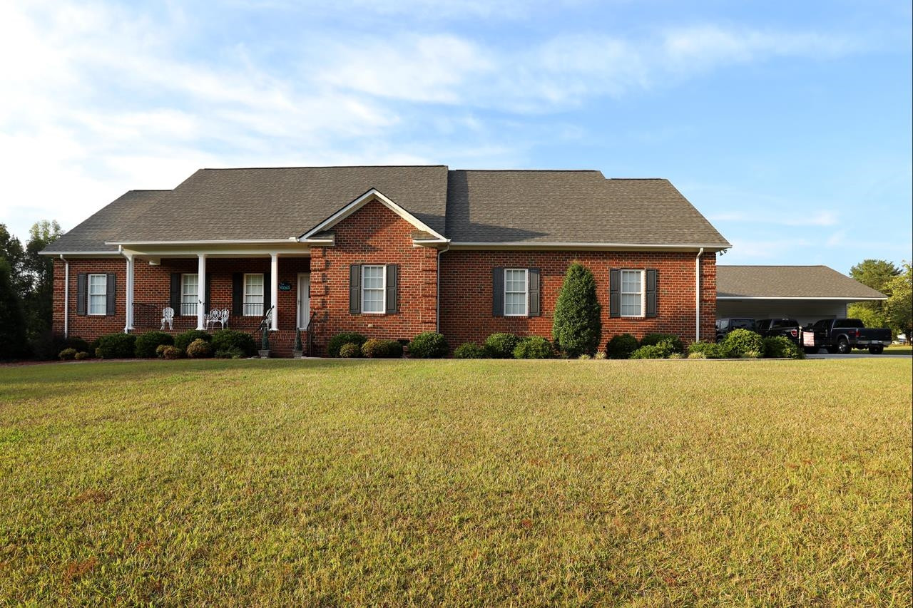 646 Stephenson Road Benson, NC 27504 - Photo 1 of 27 Exterior Front