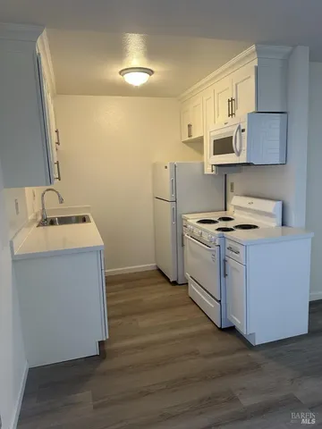 $1,500 | 338 Amador Street, Vallejo, CA 94590