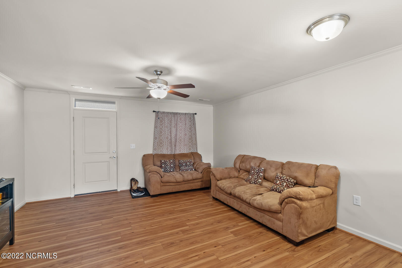 435 Sullivan Loop Road Midway Park, NC 28544 - Photo 6 of 26 6