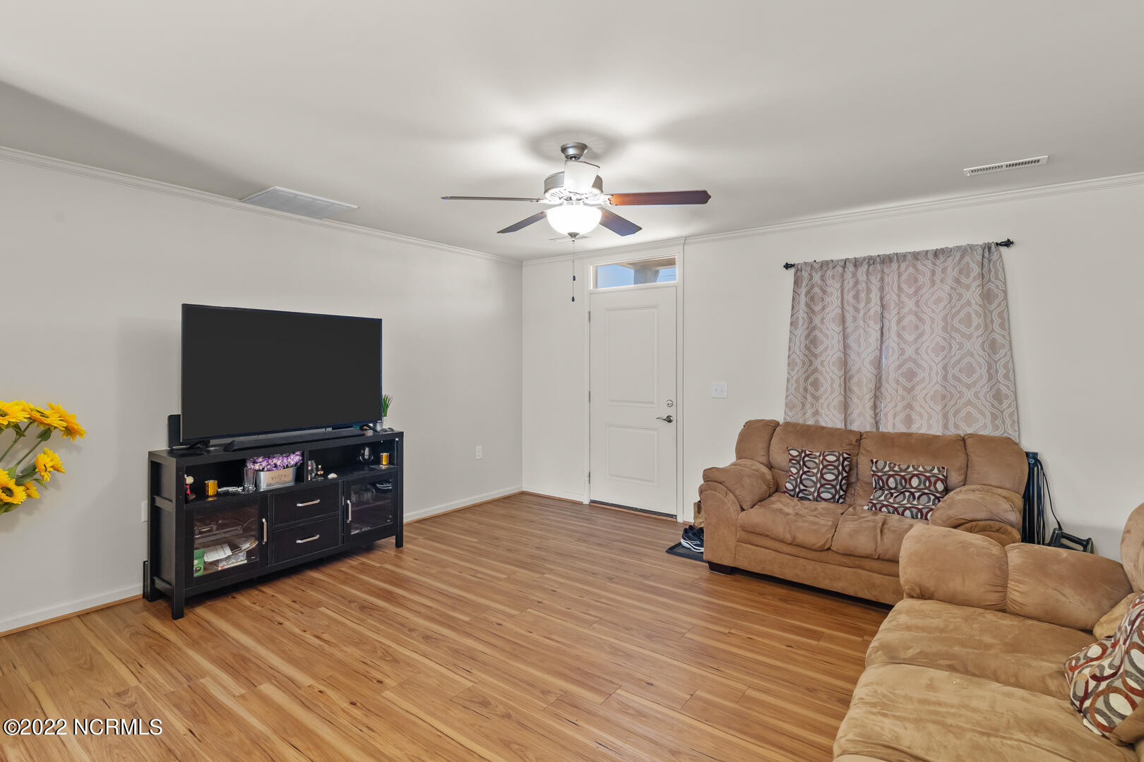 435 Sullivan Loop Road Midway Park, NC 28544 - Photo 7 of 26 7