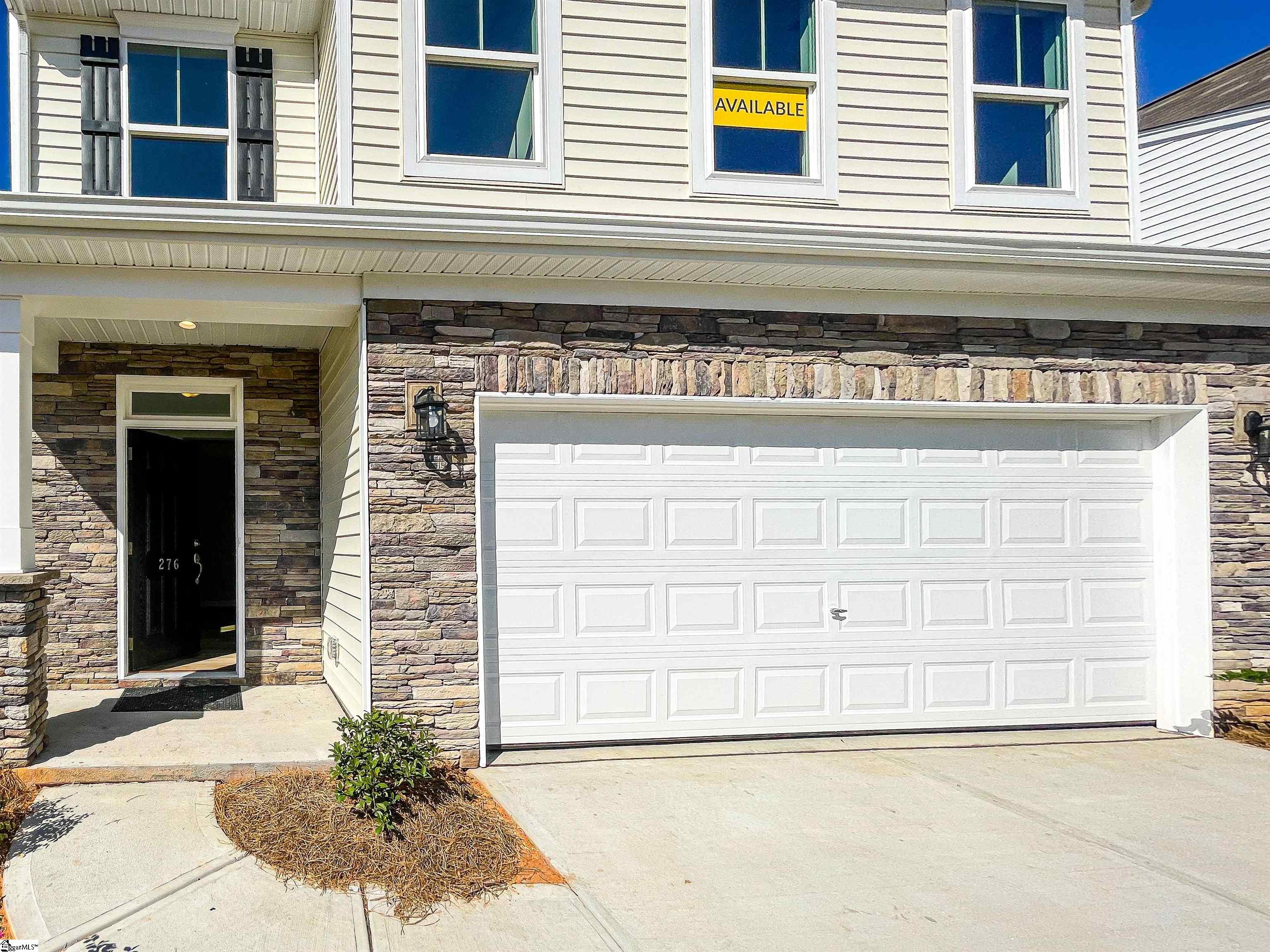 276 Pendergast Road Greenville, SC 29605 - Photo 3 of 30 Gallery Image 3