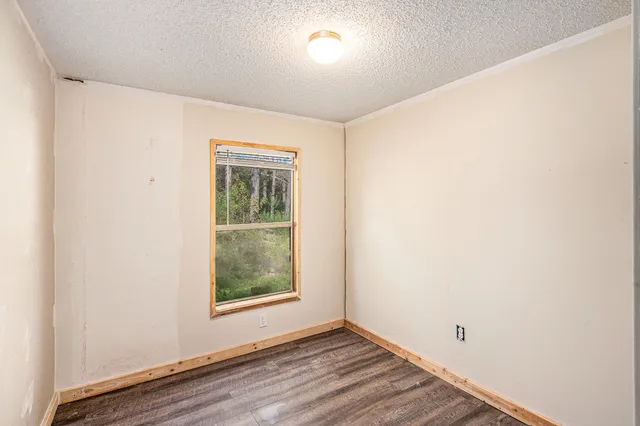 $99,000 | 200 Sings Lane, Holly Hill, SC 29059