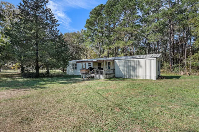 $99,000 | 200 Sings Lane, Holly Hill, SC 29059