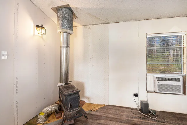 $99,000 | 200 Sings Lane, Holly Hill, SC 29059