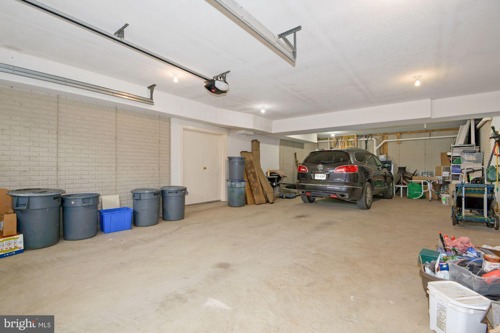 21232 Unison Road Middleburg, VA 20117 - Photo 51 of 123 2-car garage with additional bonus room