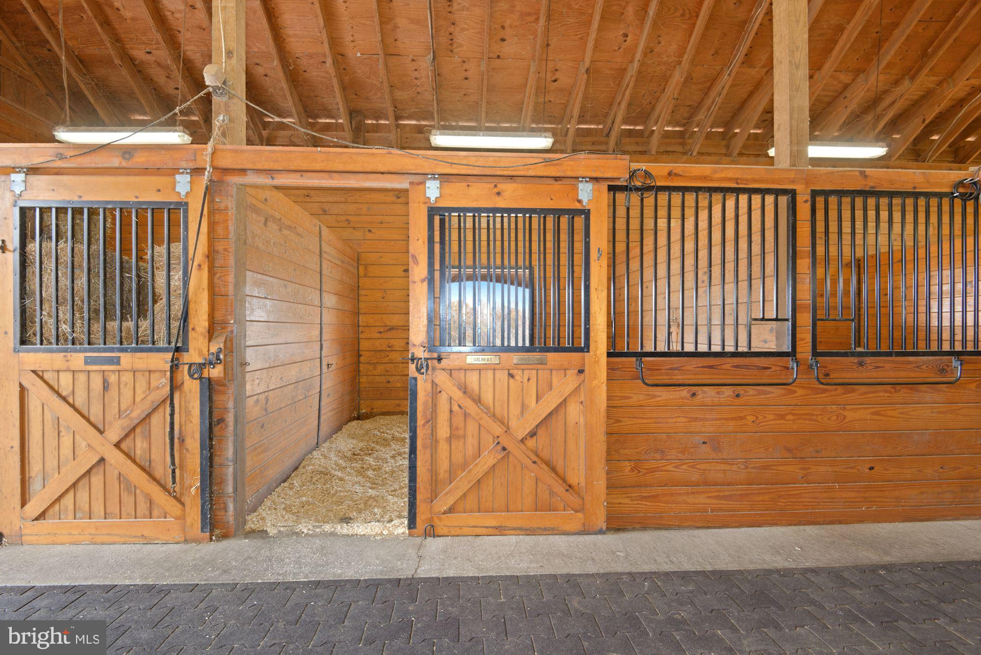 21232 Unison Road Middleburg, VA 20117 - Photo 66 of 123 4-stall stable