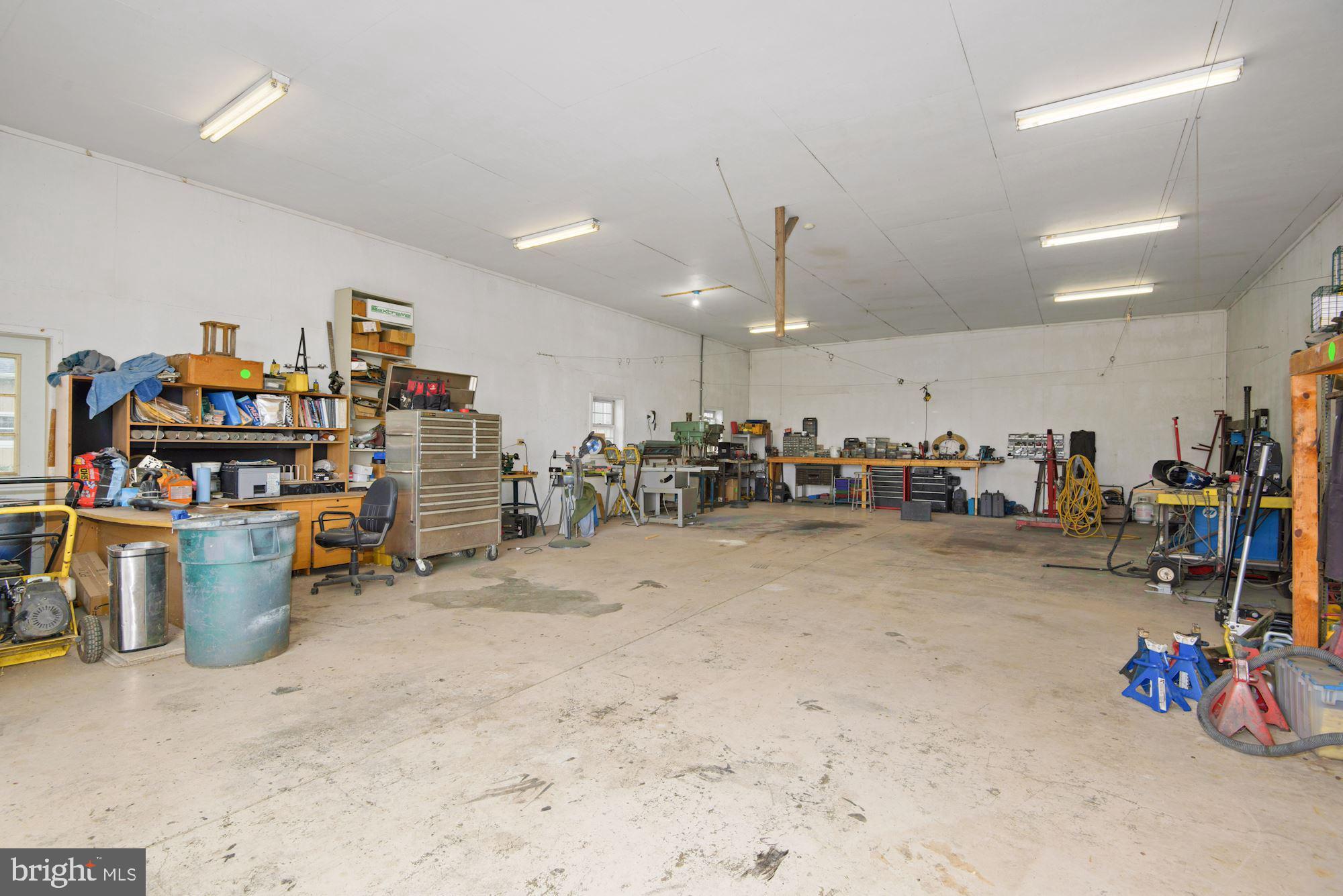 21232 Unison Road Middleburg, VA 20117 - Photo 75 of 123 Farm shop