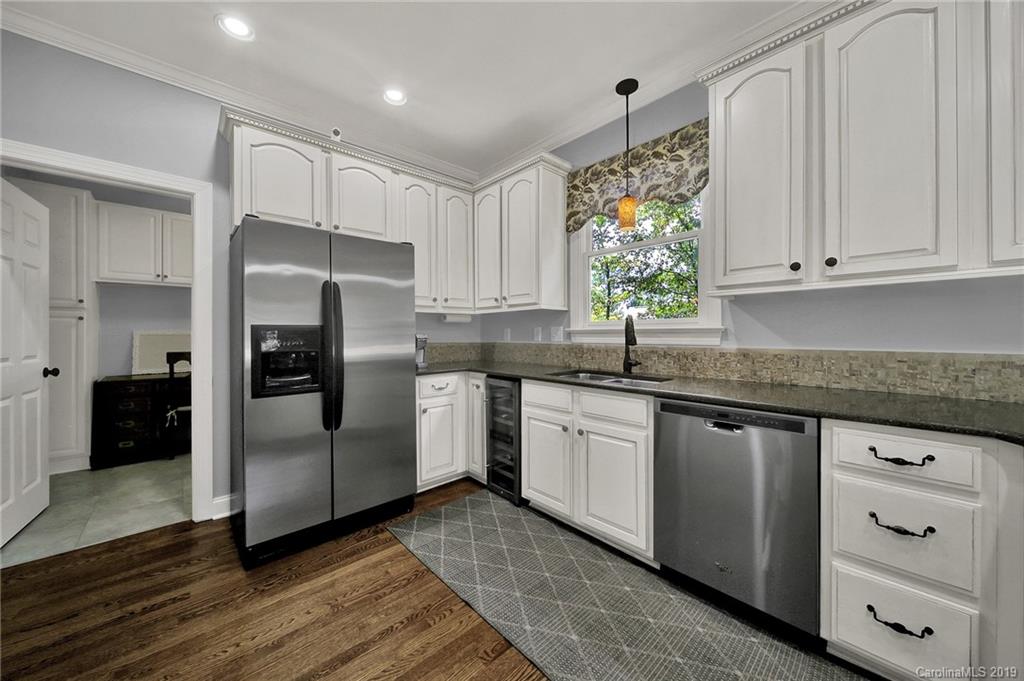 26060 Neptunes Landing Tega Cay, SC 29708 - Photo 16 of 46 Gallery Image 16