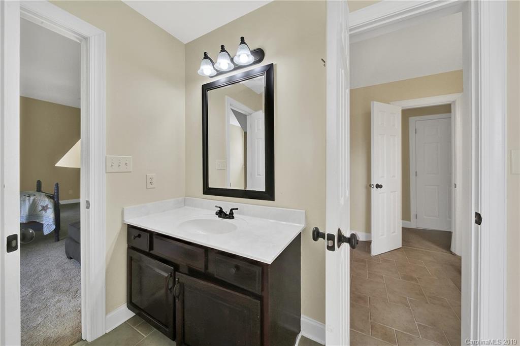 26060 Neptunes Landing Tega Cay, SC 29708 - Photo 36 of 46 Gallery Image 36